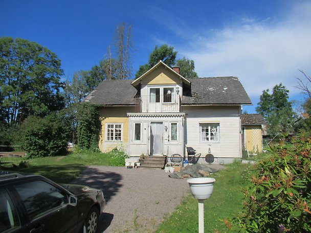 Gisslebyn Solhäll