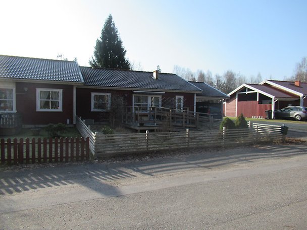 Västra Vingåker, Tranbärsvägen 8 A, Högsjö
