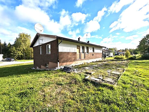 Mellansel, Granvägen 4, Mellansel